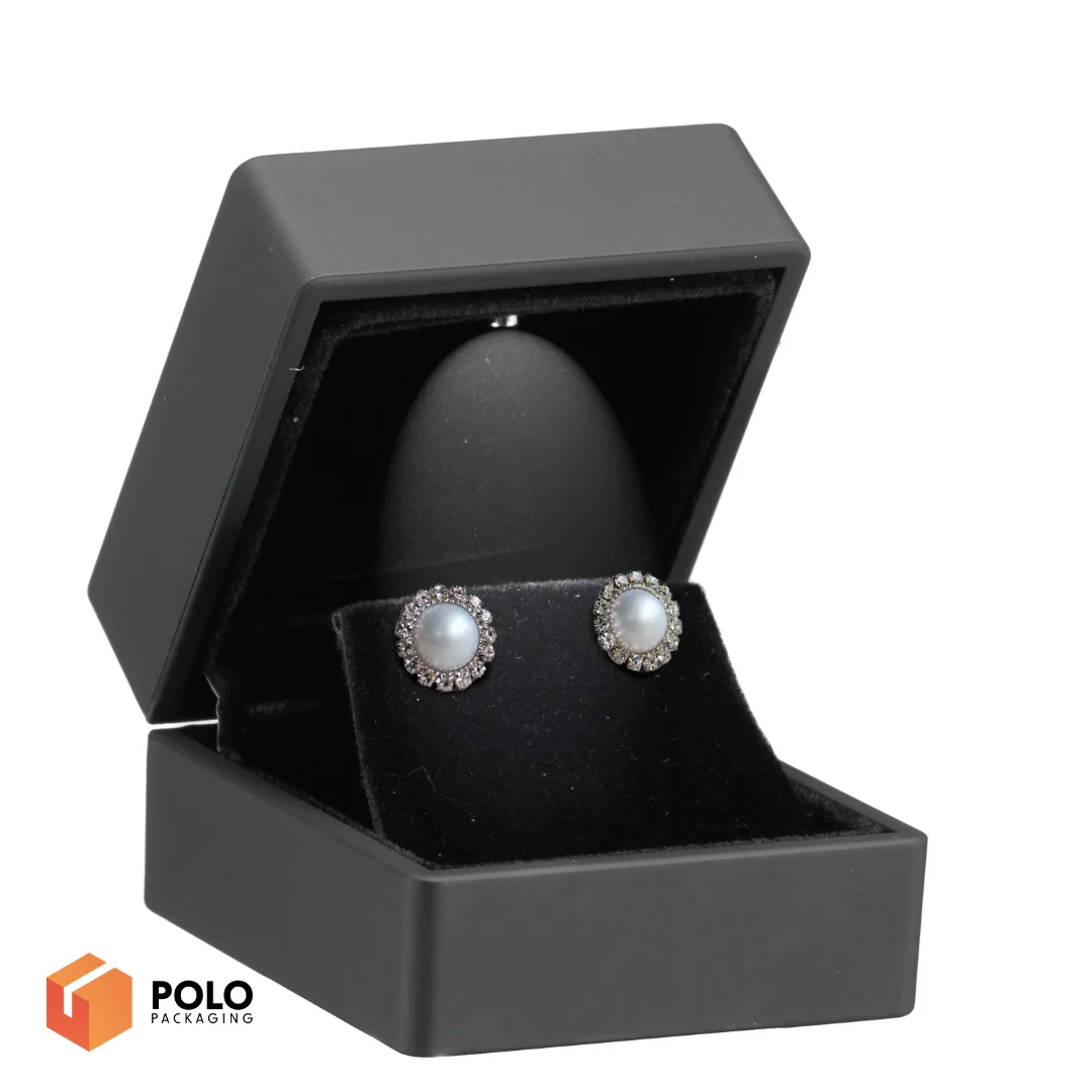custom-jewelry-packaging