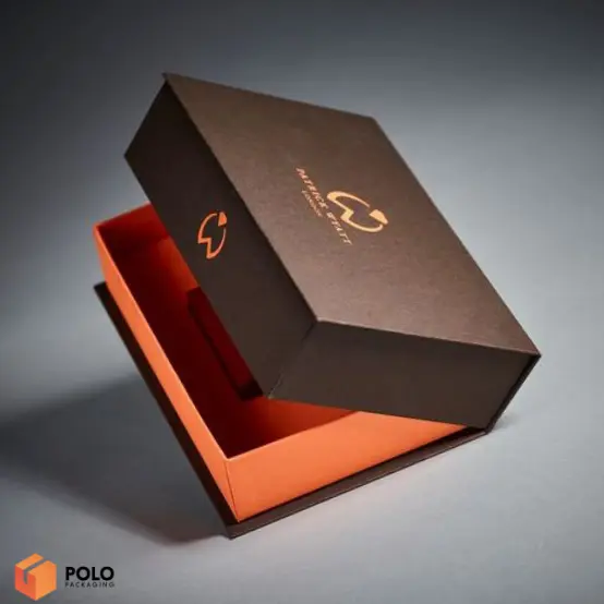 Two piece rigid box